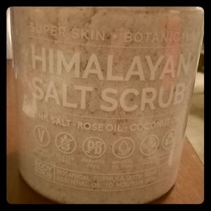 Super skin + botanicals Himalayan salt scrub